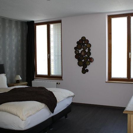 Hotel De La Gare Monthey Exteriör bild